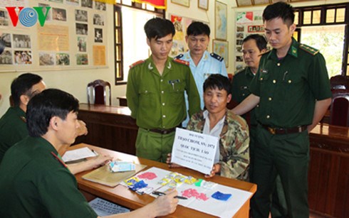 Vẫn nóng tình hình tội phạm ma túy vùng biên giới. (01/3/2017)